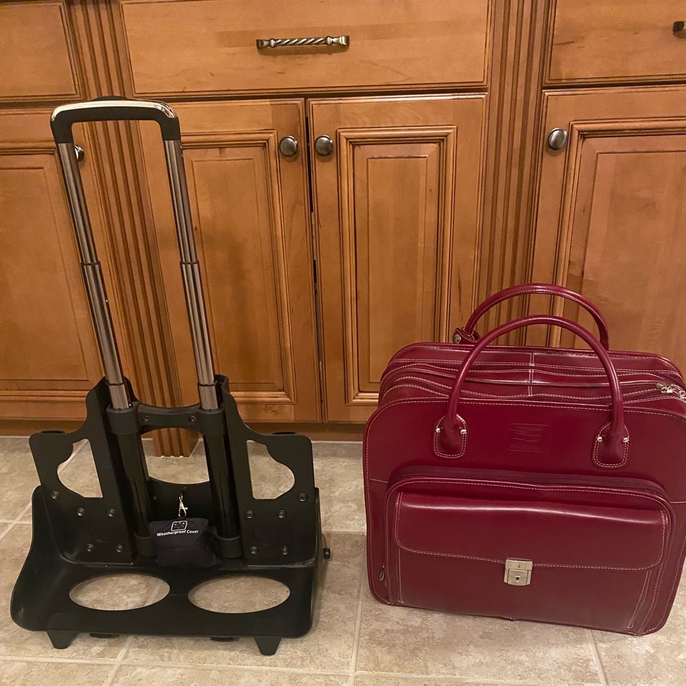 Red leather laptop/court reporting travel bag